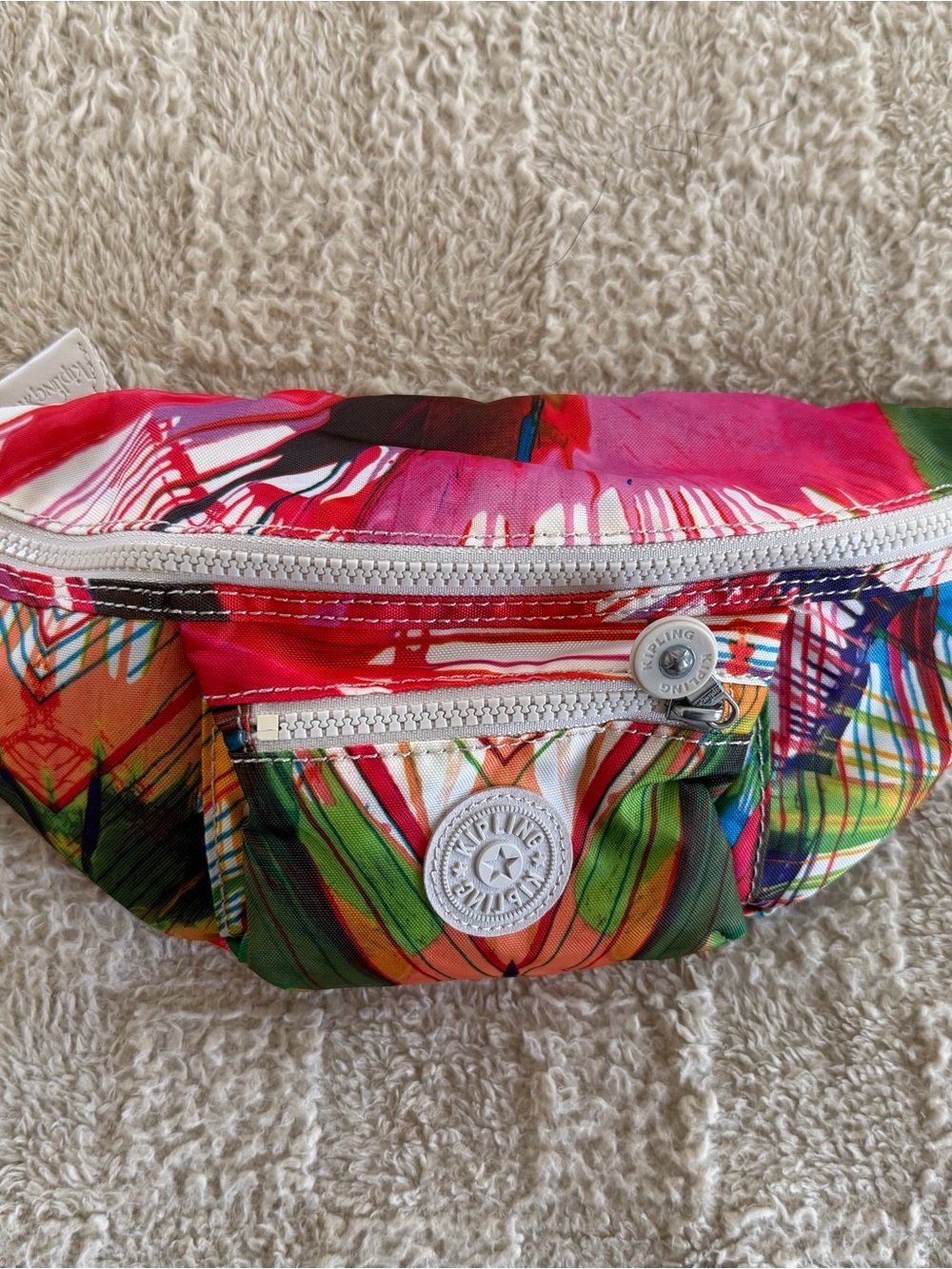 Kipling Belt Bag Fanny Pack — Tropical Multicolor Print — NWOT